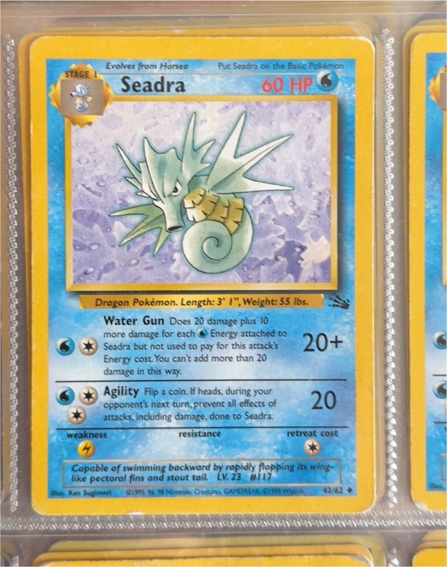 1999 Pokémon Fossil #42 Seadra — front