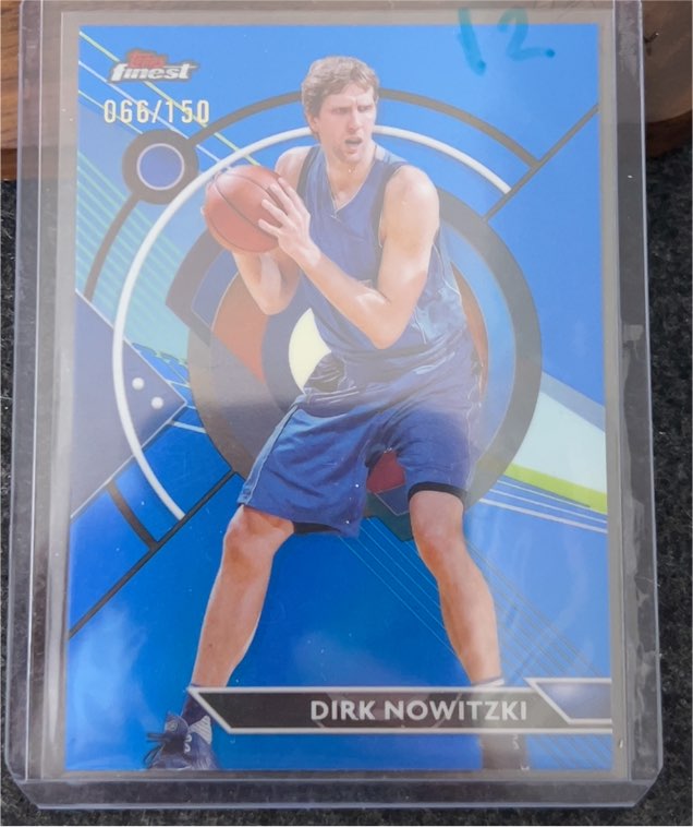 2024 Topps Finest #066/150 Dirk Nowitzki — front
