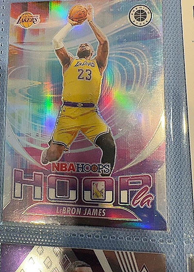 2023-24 Panini NBA Hoops Premium Stock #10 LeBron James — front