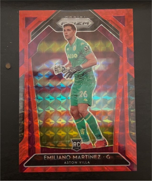 2020-21 Panini Prizm Premier League #271 Emiliano Martinez Rookie Aston Villa — front