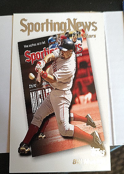 2004 Topps #359 Bill Mueller — front