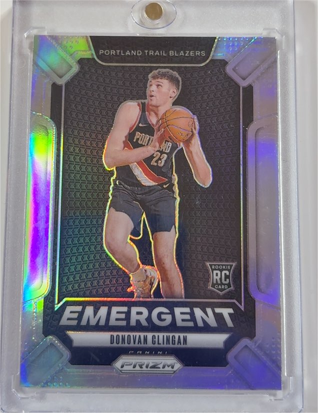 2024-25 Panini Prizm #13 Donovan Clingan Emergent Silver Prizm Rookie Card — front