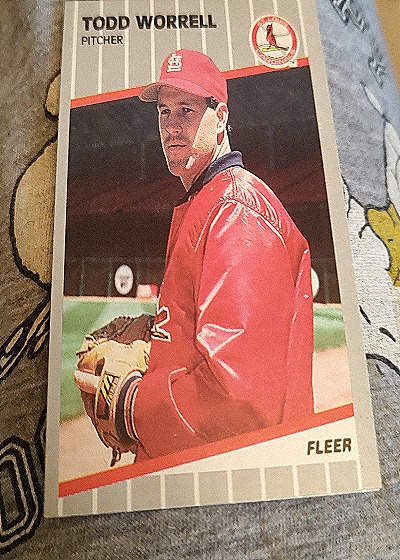 1989 Fleer #22 Todd Worrell — front