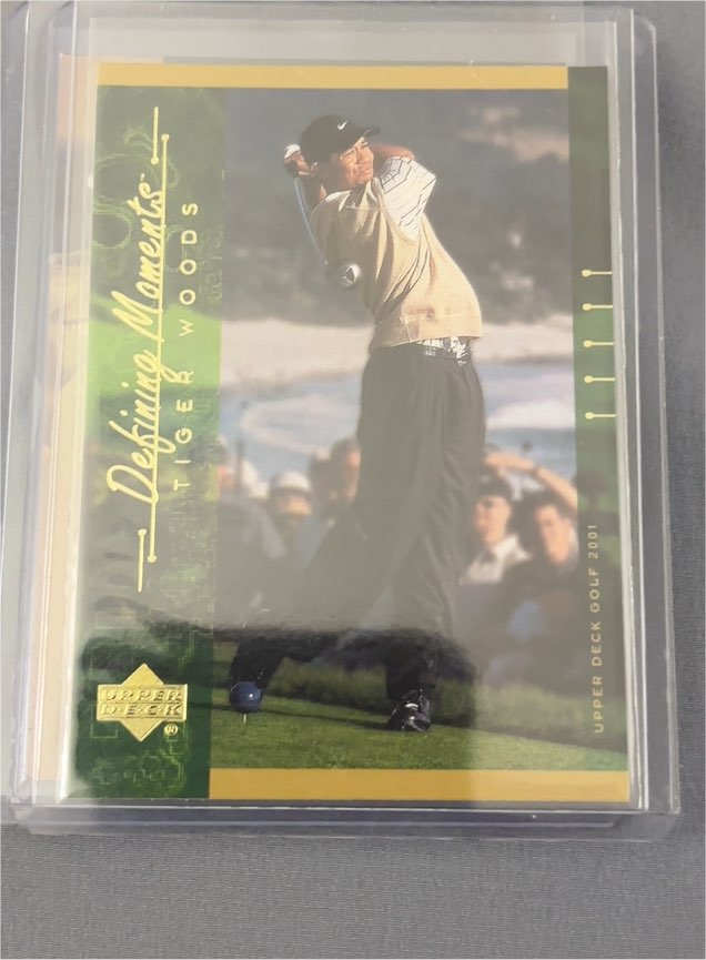 2001 Upper Deck Defining Moments #124 Tiger Woods — front