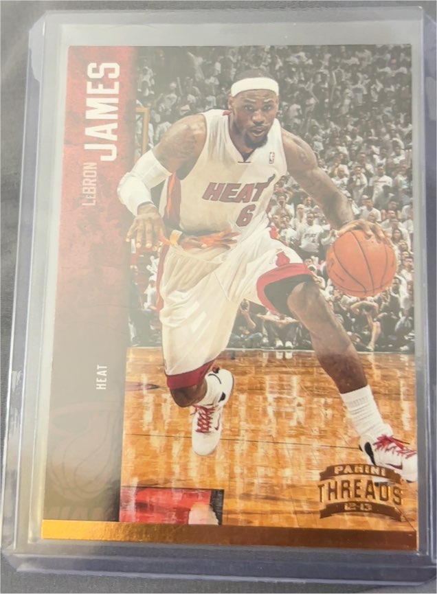 2012-13 Panini Threads #76 LeBron James — front