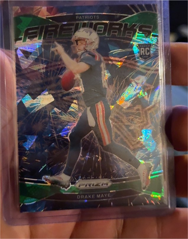 2024 Panini Prizm #22 Drake Maye Fireworks — front