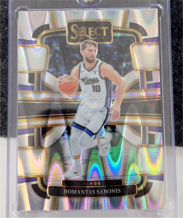 2023-24 Panini Select #25 Domantas Sabonis — front