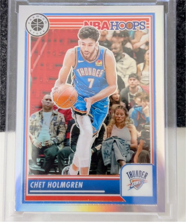 2023-24 Panini NBA Hoops Premium Stock #10 Chet Holmgren — front