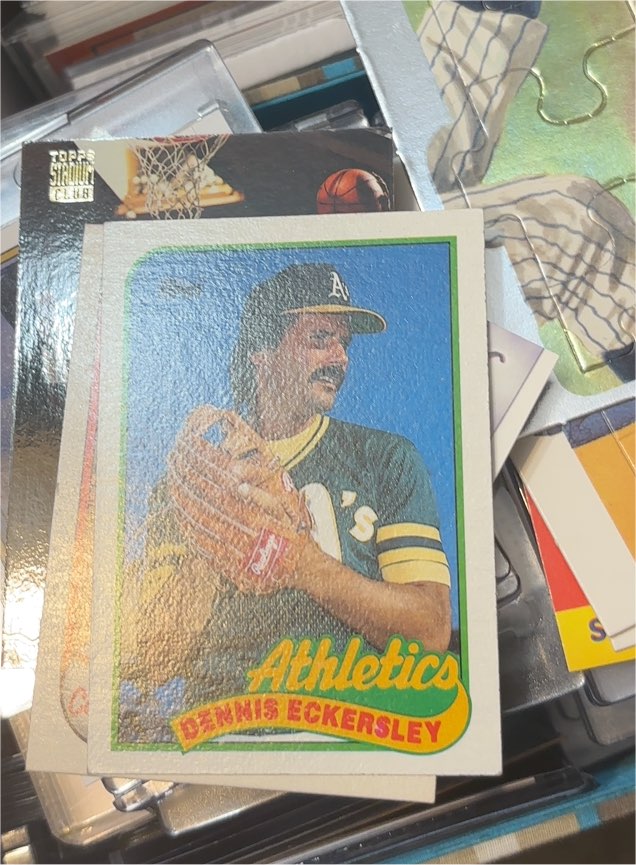 1989 Topps #370 Dennis Eckersley — front