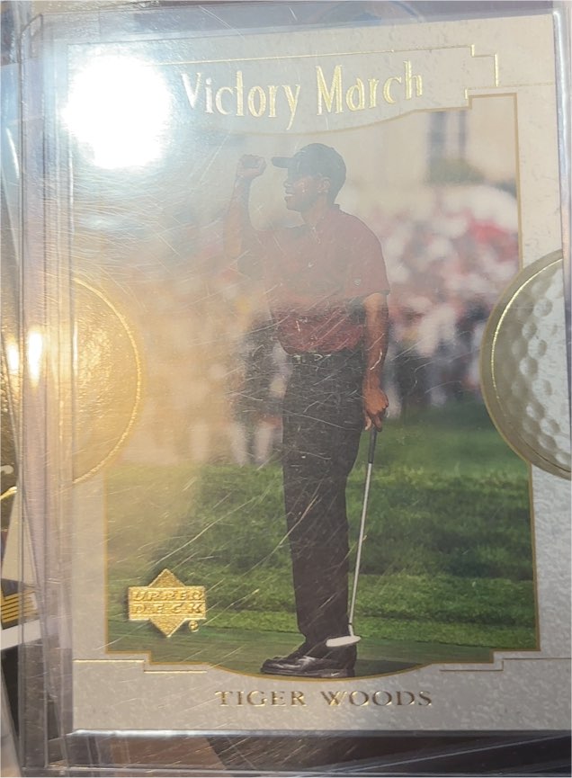 2001 Upper Deck Victory March #151 Tiger Woods — front