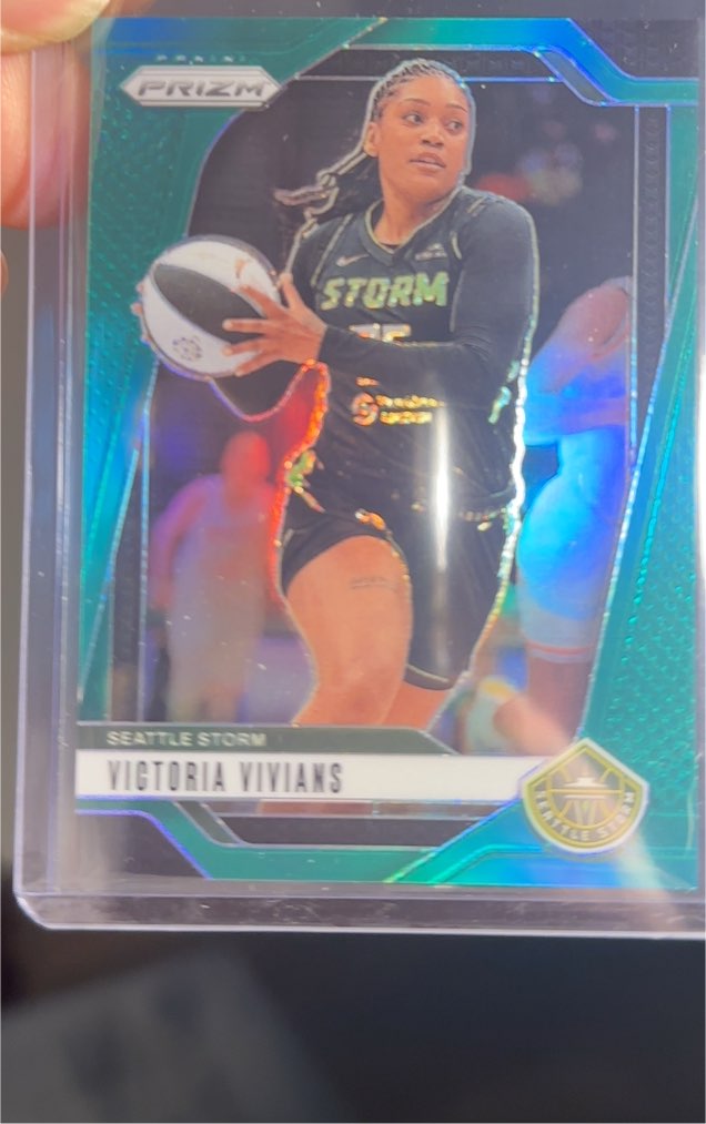 2024 Panini Prizm WNBA #69 Victoria Vivians — front