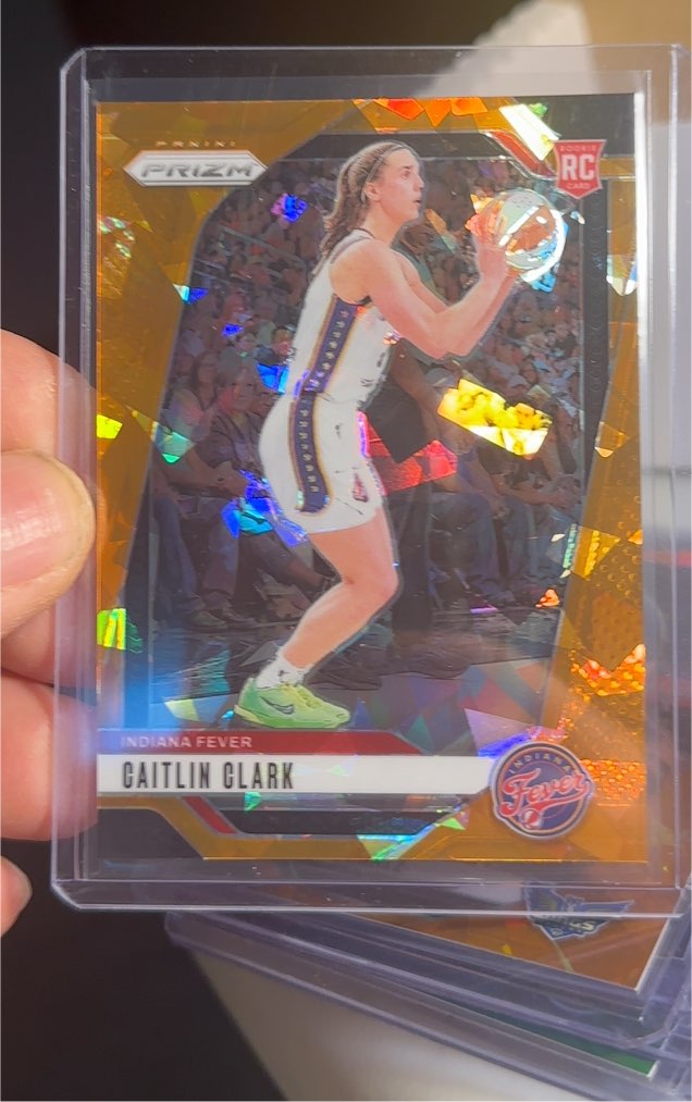 2024 Panini Prizm WNBA #22 Caitlin Clark — front
