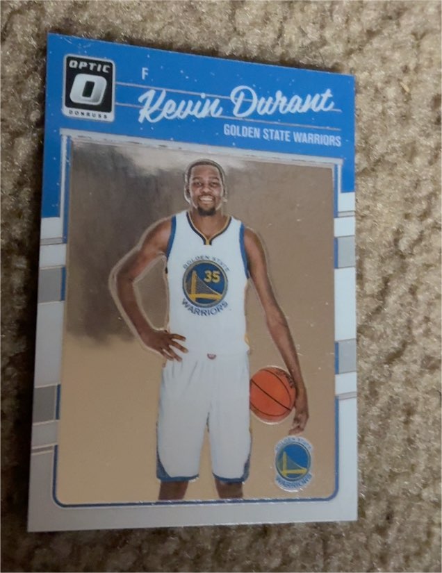 2016-17 Donruss Optic #137 Kevin Durant — front