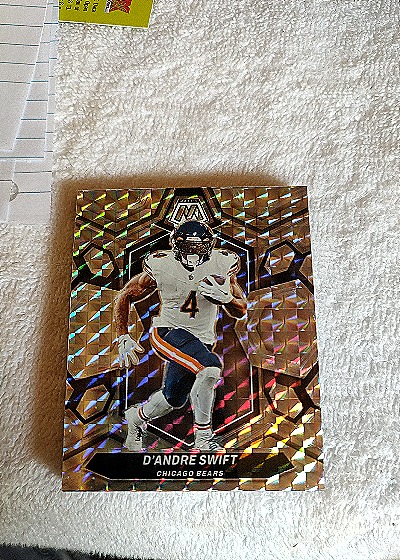 2024 Panini Mosaic #4 D'Andre Swift — front