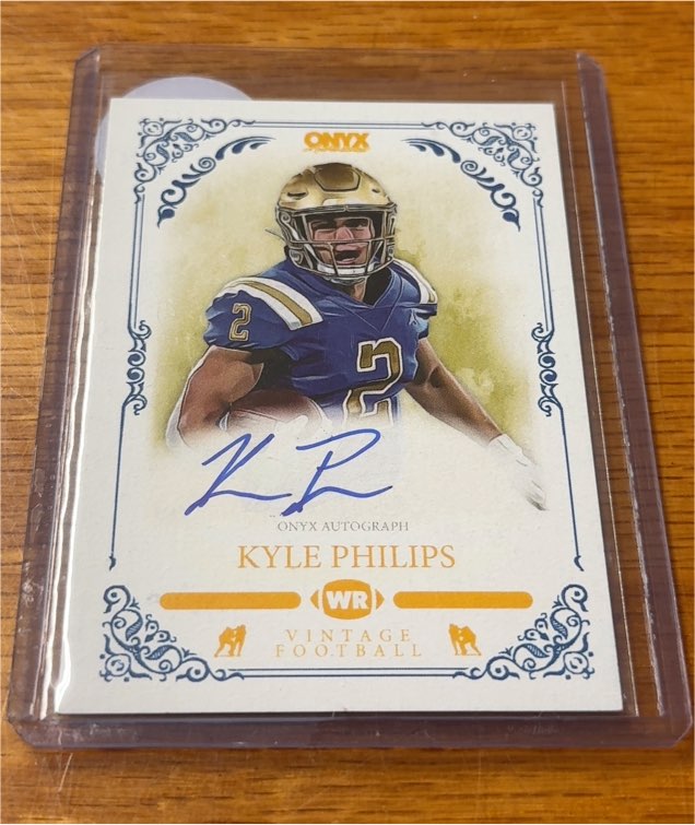 2022 Onyx Vintage Football Kyle Philips — front