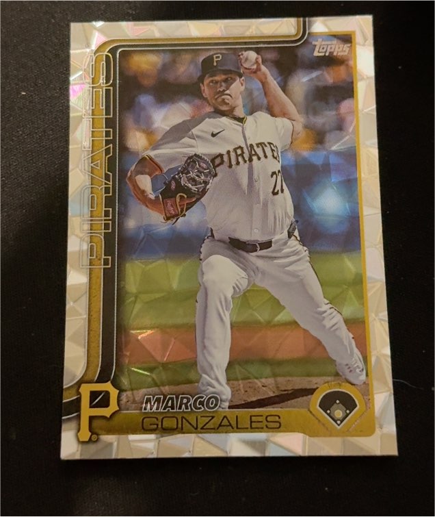 2025 Topps Series 1 #113 Marco Gonzales — front