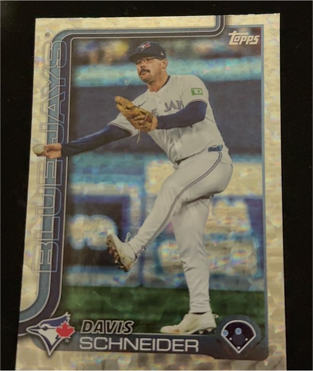 2025 Topps #342 Davis Schneider — front