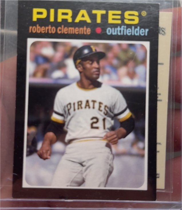 1971 Topps #42 Roberto Clemente — front