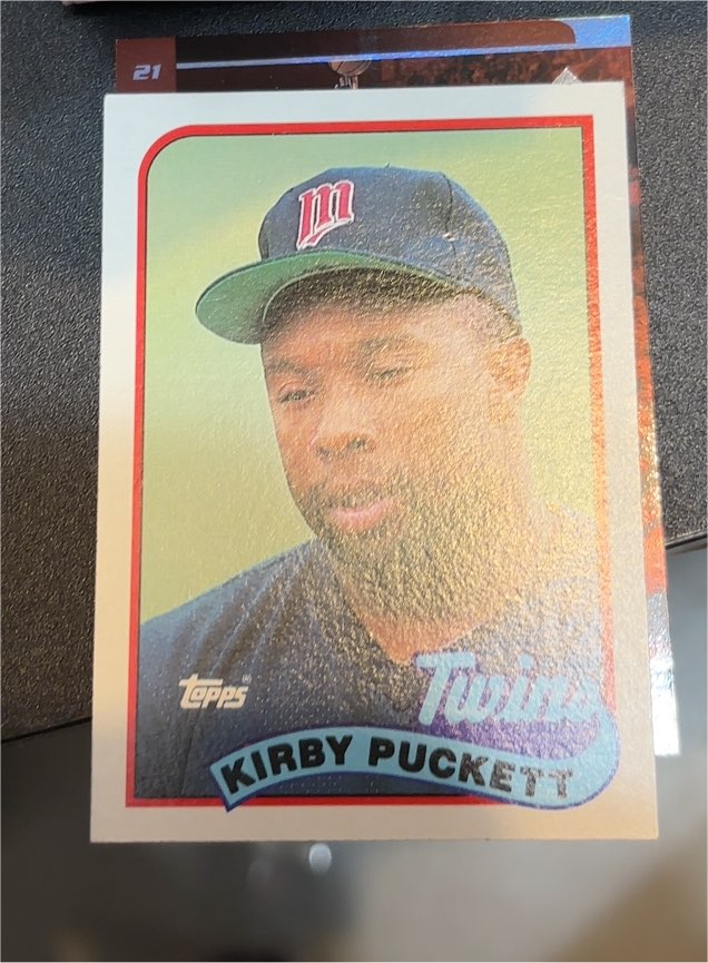 1989 Topps #650 Kirby Puckett — front