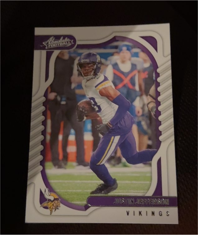 2022 Panini Absolute #89 Justin Jefferson — front