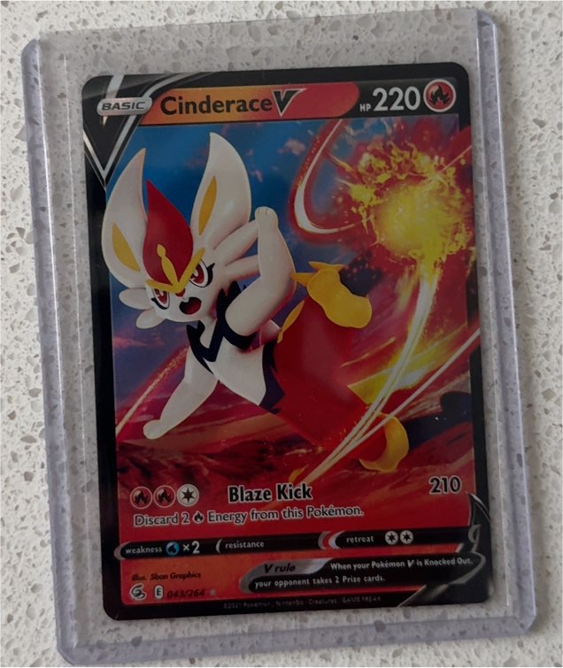 2021 Pokémon TCG Fusion Strike #043 Cinderace V — front