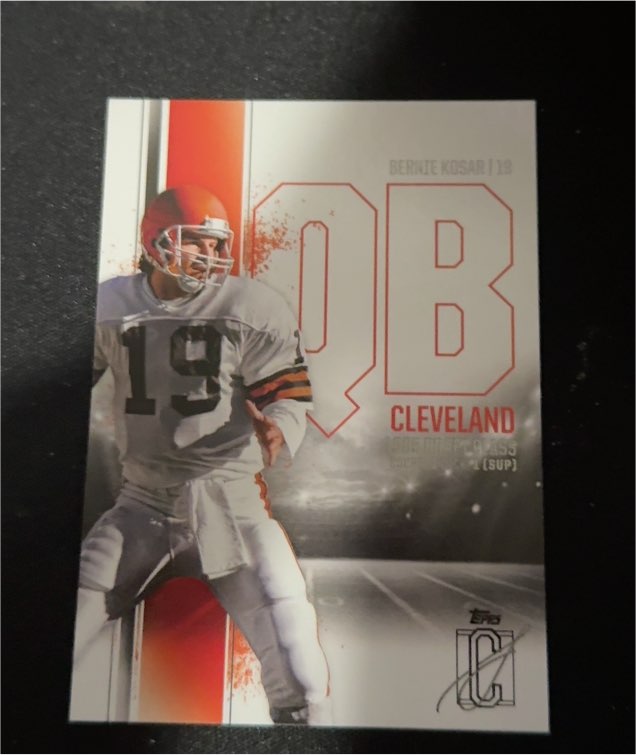 2024 Topps Signature Class #9 Bernie Kosar — front
