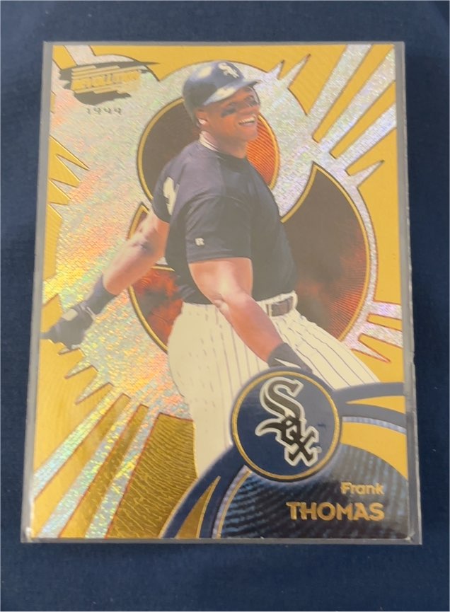 1999 Pacific Revolution #36 Frank Thomas — front