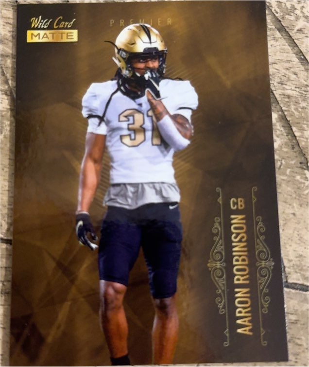 2021 Wild Card Matte Premier #MBC-53 Aaron Robinson — front