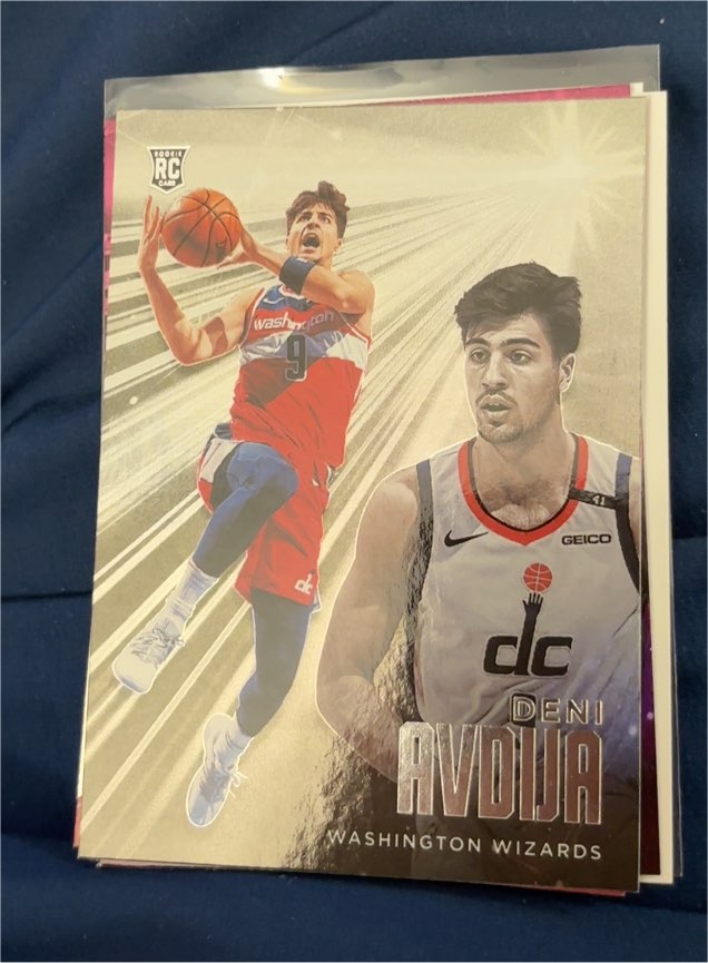2020-21 Panini Chronicles Essentials #206 Deni Avdija — front