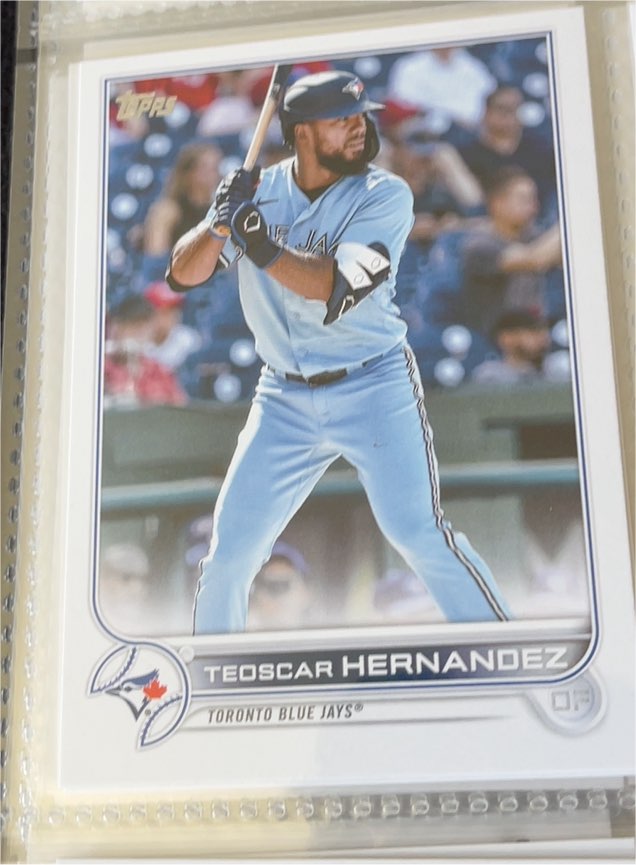 2022 Topps Series 2 #355 Teoscar Hernandez — front