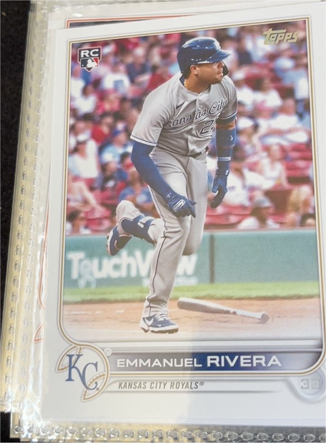 2022 Topps #18 Emmanuel Rivera — front