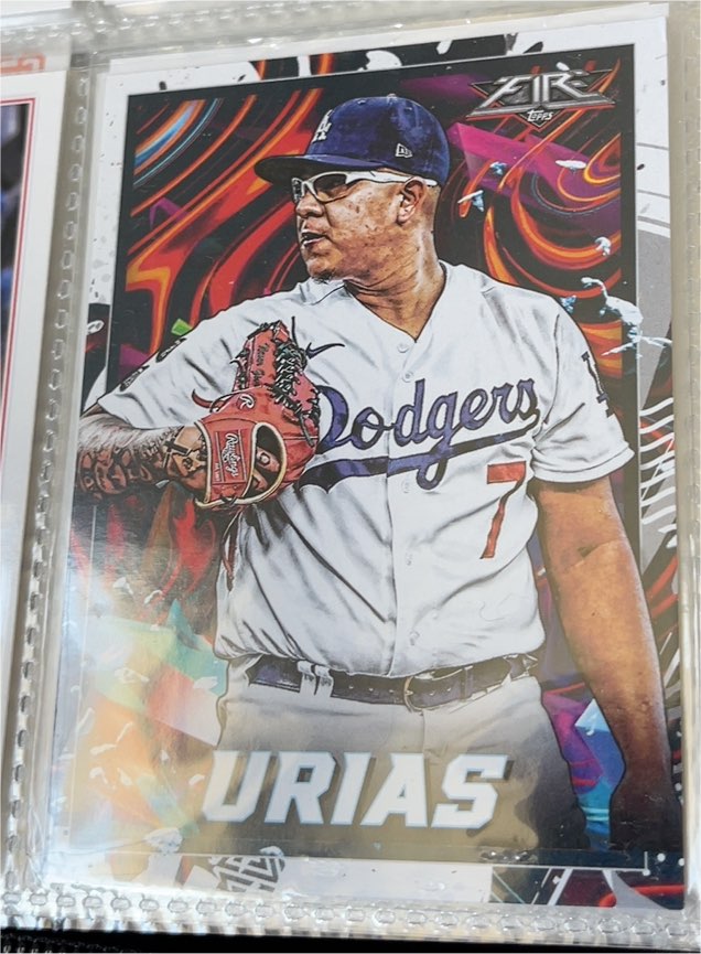 2022 Topps Fire #112 Julio Urias — front