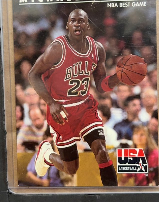 1992 SkyBox USA #40 Michael Jordan — front