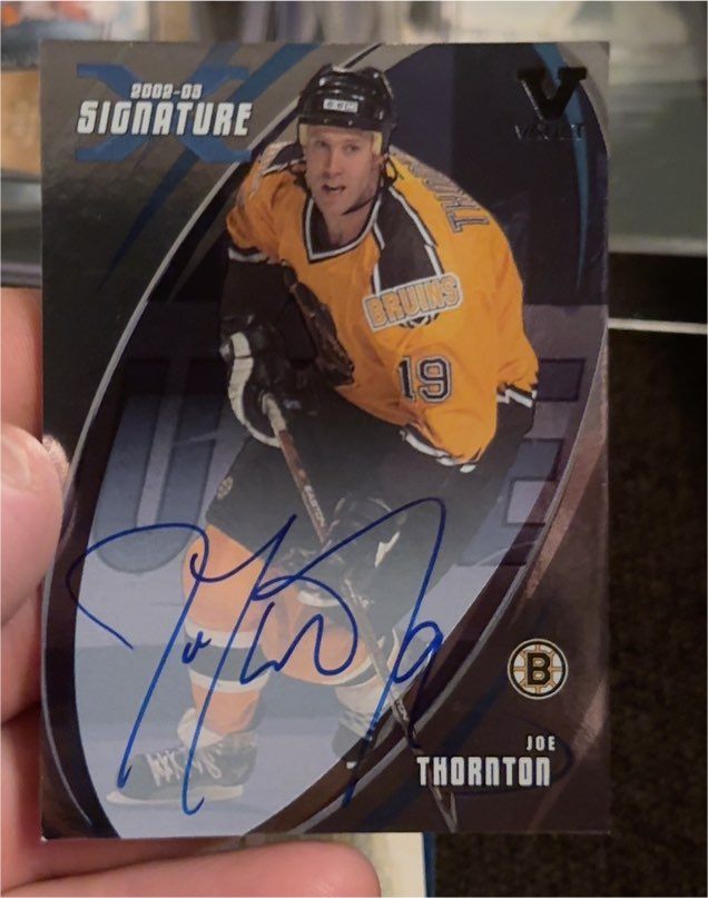 2002-03 Be a Player Signature Series #122 Joe Thornton — front