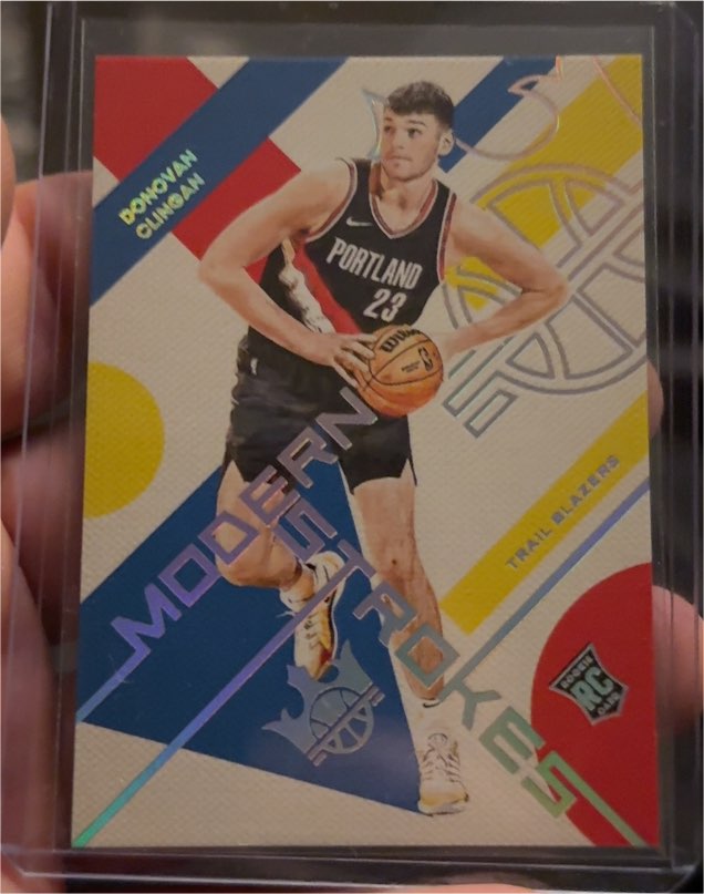2024-25 Panini Court Kings #28 Donovan Clingan Modern Strokes Rookie — front
