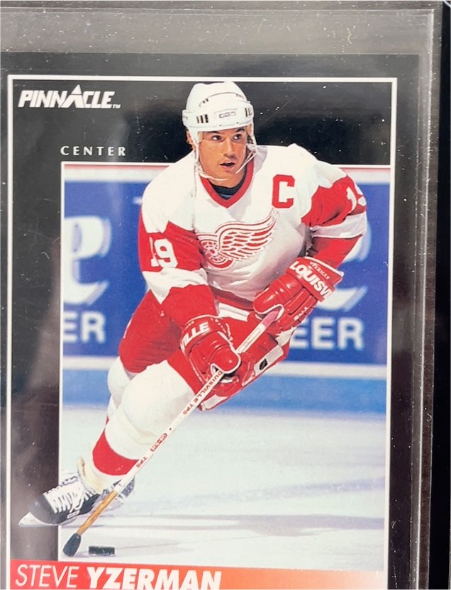 1992-93 Pinnacle #350 Steve Yzerman — front