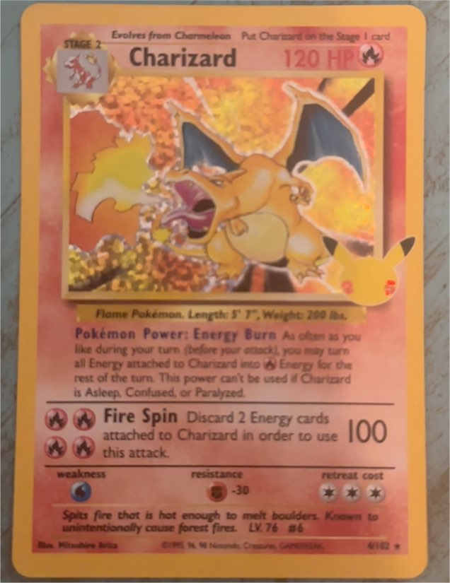 1999 Pokémon #4 Charizard — front