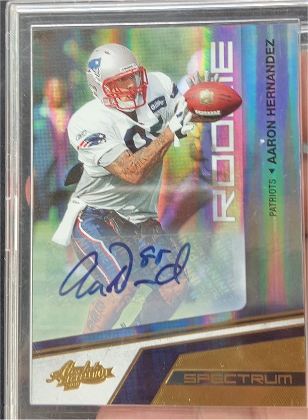 2010 Panini Absolute Memorabilia Spectrum Rookie Autograph Aaron Hernandez — front