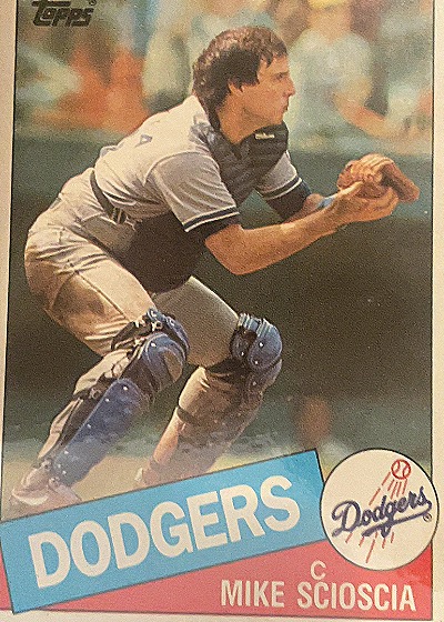 1985 Topps #549 Mike Scioscia — front