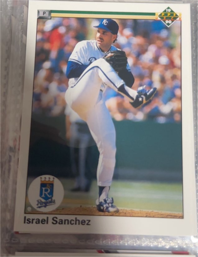1990 Upper Deck #384 Israel Sanchez — front