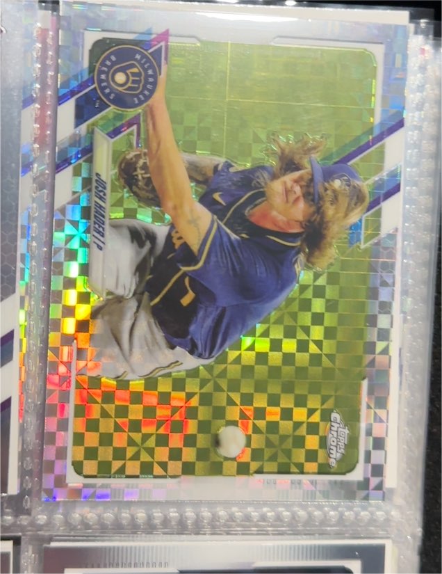 2021 Topps Chrome #212 Josh Hader Prism Refractor — front