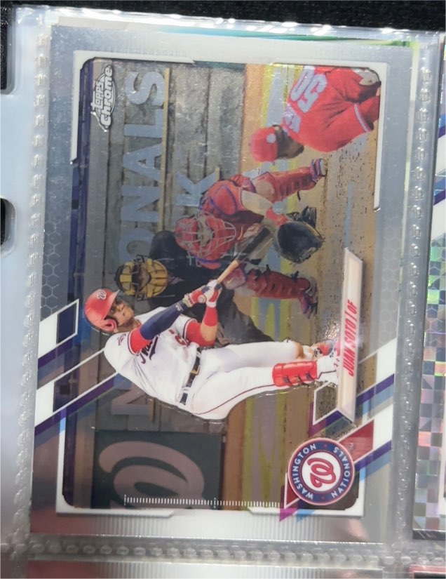 2021 Topps Chrome #150 Juan Soto — front