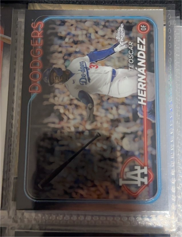 2024 Topps Chrome #57 Teoscar Hernandez — front