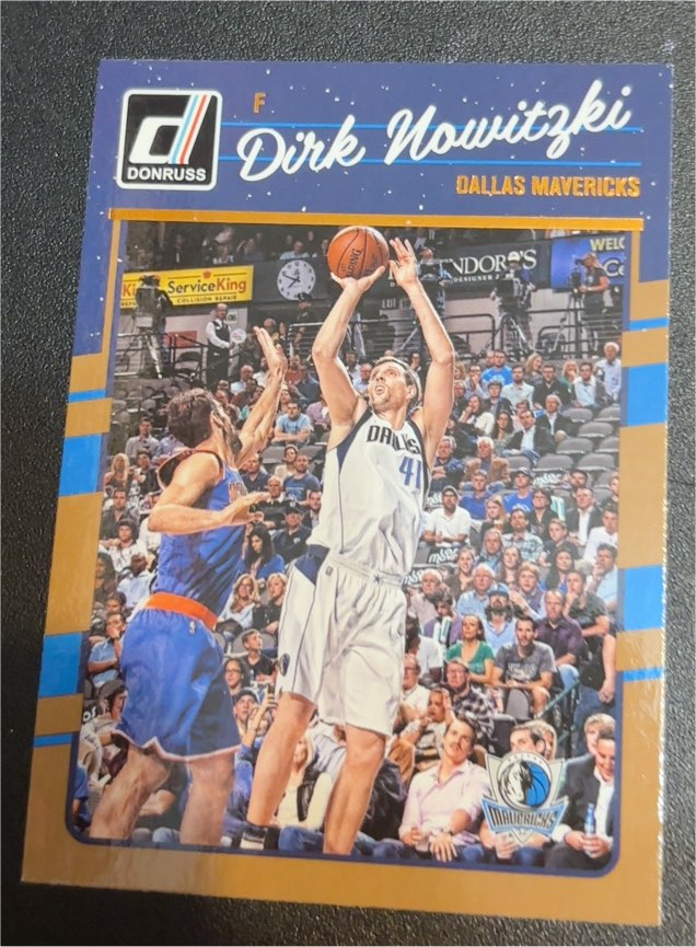 2016-17 Donruss #77 Dirk Nowitzki — front