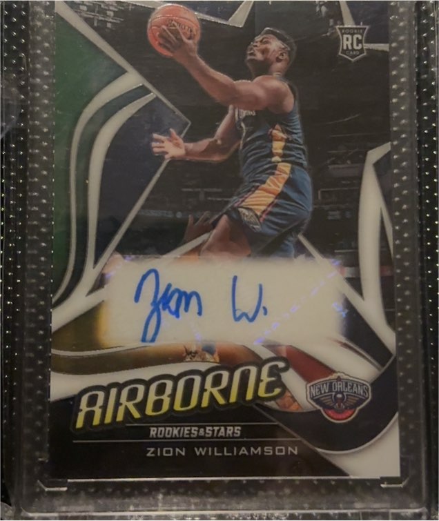 2019-20 Panini Rookies & Stars Airborne #Zion Williamson — front