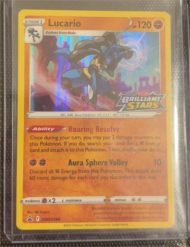2022 Pokémon SWSH186 Lucario — front