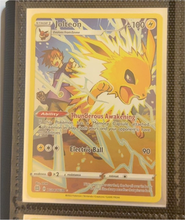 2022 Pokémon TCG Brilliant Stars Trainer Gallery #TG04 Jolteon — front