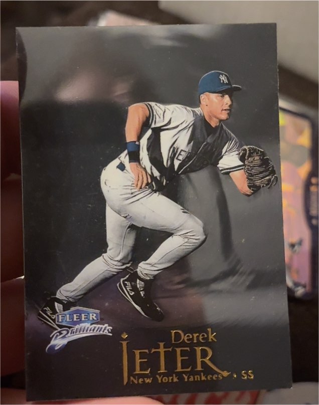 1999 Fleer Brilliants #2 Derek Jeter — front