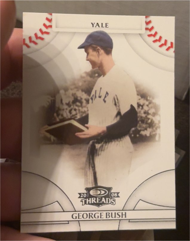 2008 Donruss Threads #33 George Bush — front