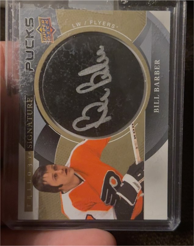 2018-19 Upper Deck Trilogy Signature Pucks #SP-BB Bill Barber — front